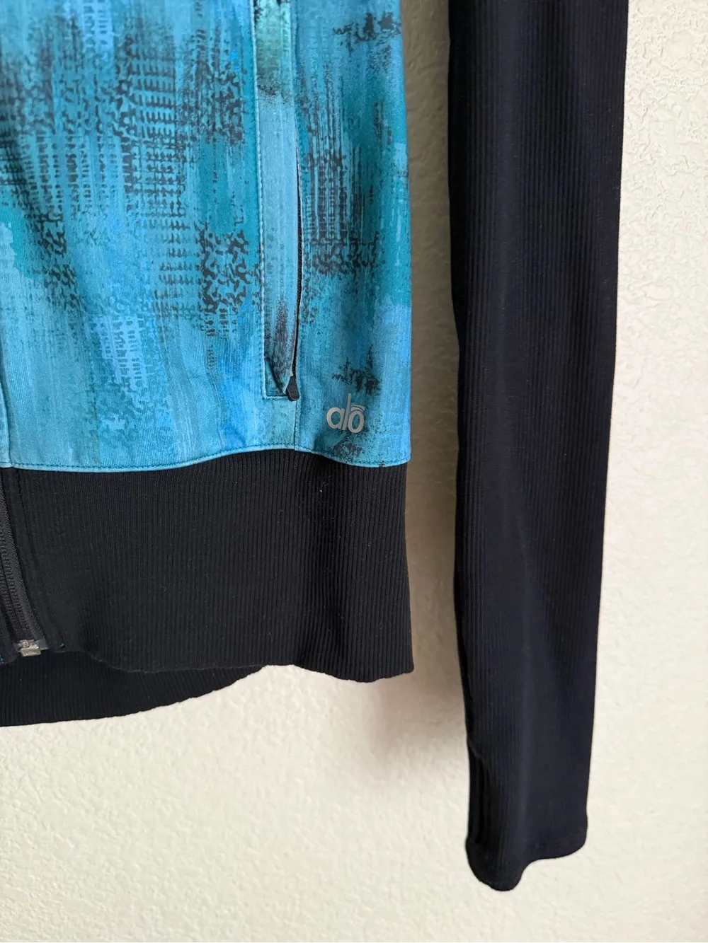 ALO Flow Full Zip Hoodie Jacket Blue-Green Water Color Print S